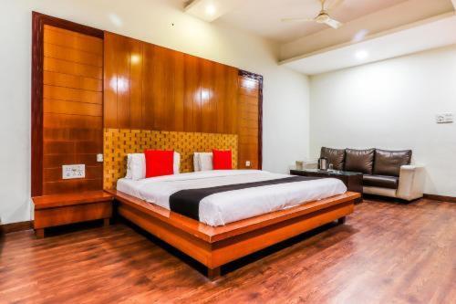 Hotel Mandakini Plaza Kanpur Dış mekan fotoğraf